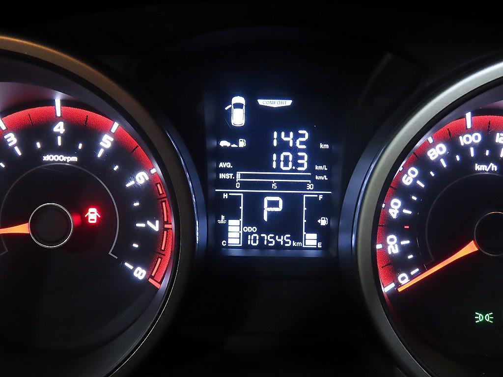 Ssangyong Tivoli - Vista 9