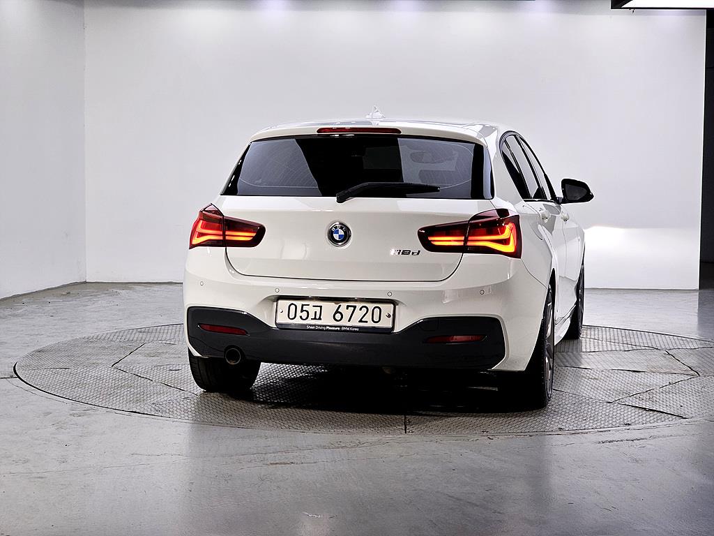 BMW 1 series - Vista 3
