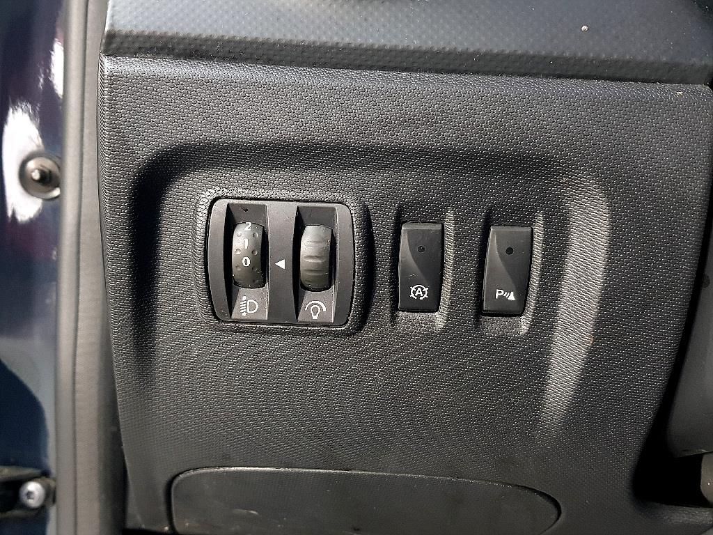 SAMSUNG QM3 - Vista 10