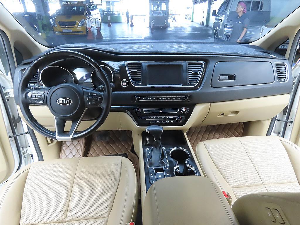KIA Carnival 2019 Blanco - Importación desde Corea - HF Imports Iquique - Foto 13
