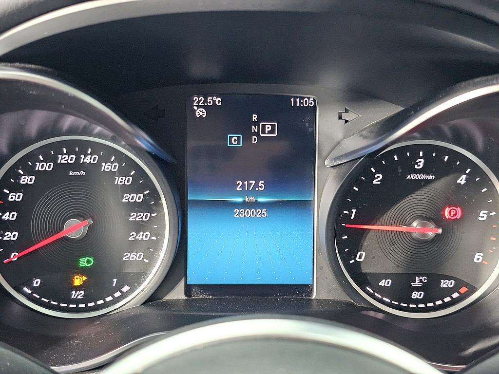 Mercedes Benz C Class - Vista 7
