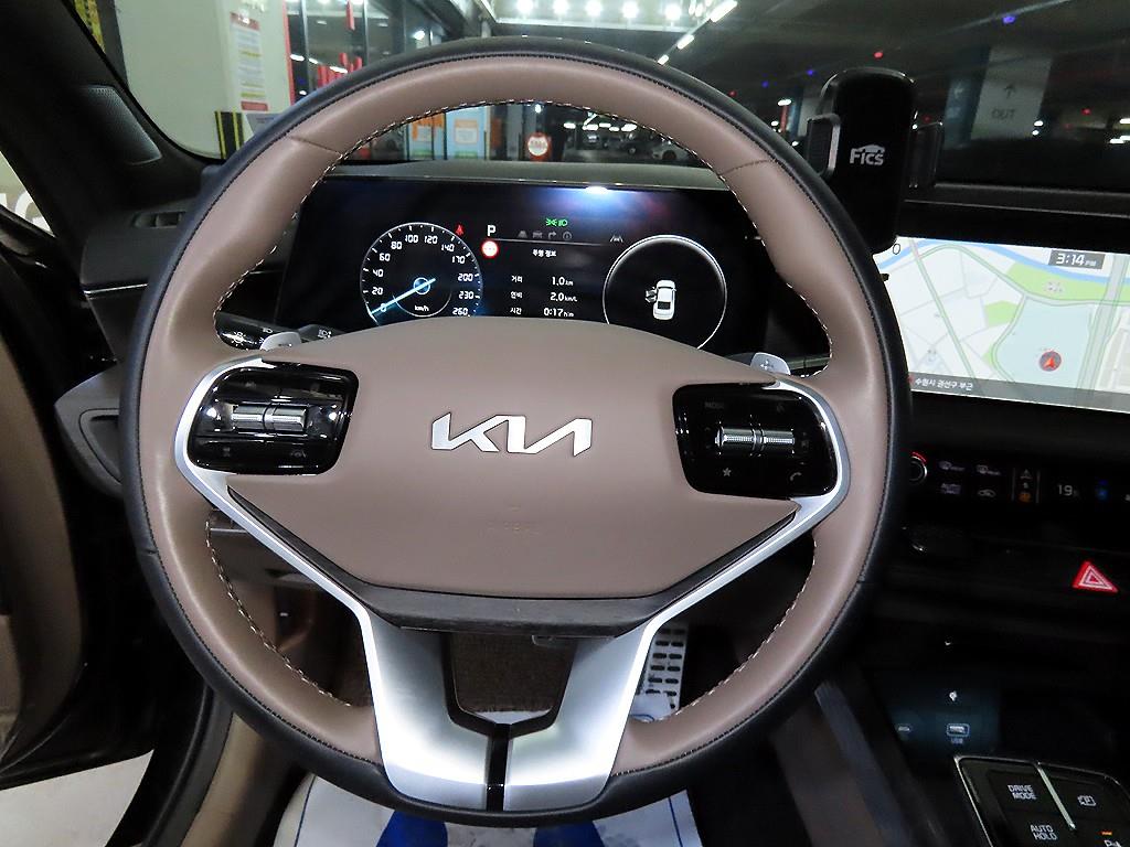 KIA K8 - Vista 8