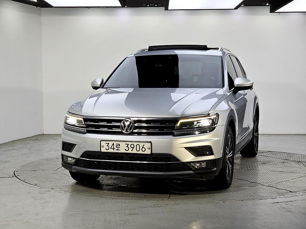 Volkswagen Tiguan - Vista 2