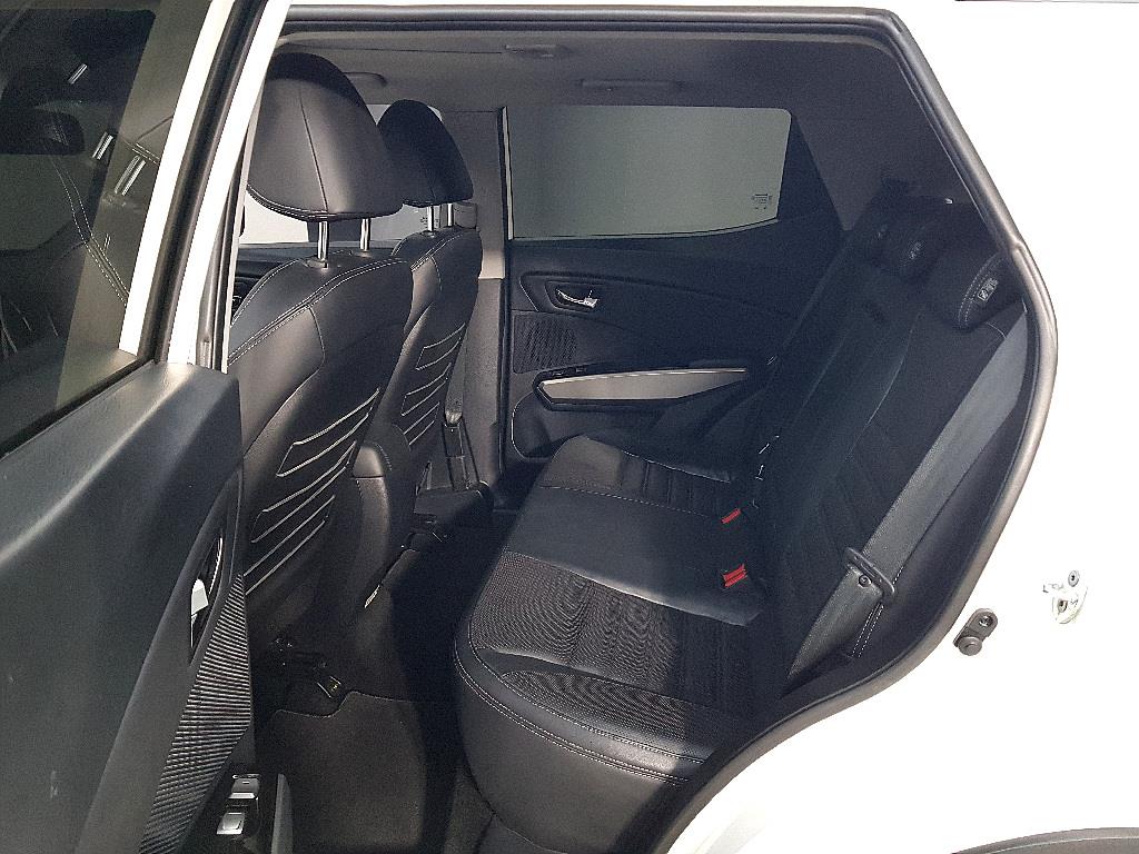 Ssangyong Tivoli - Vista 9