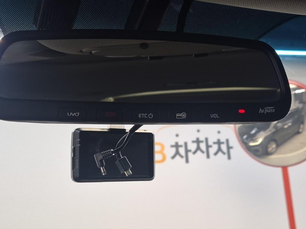 KIA Carnival 2019 Gris - Importación desde Corea - HF Imports Iquique - Foto 17