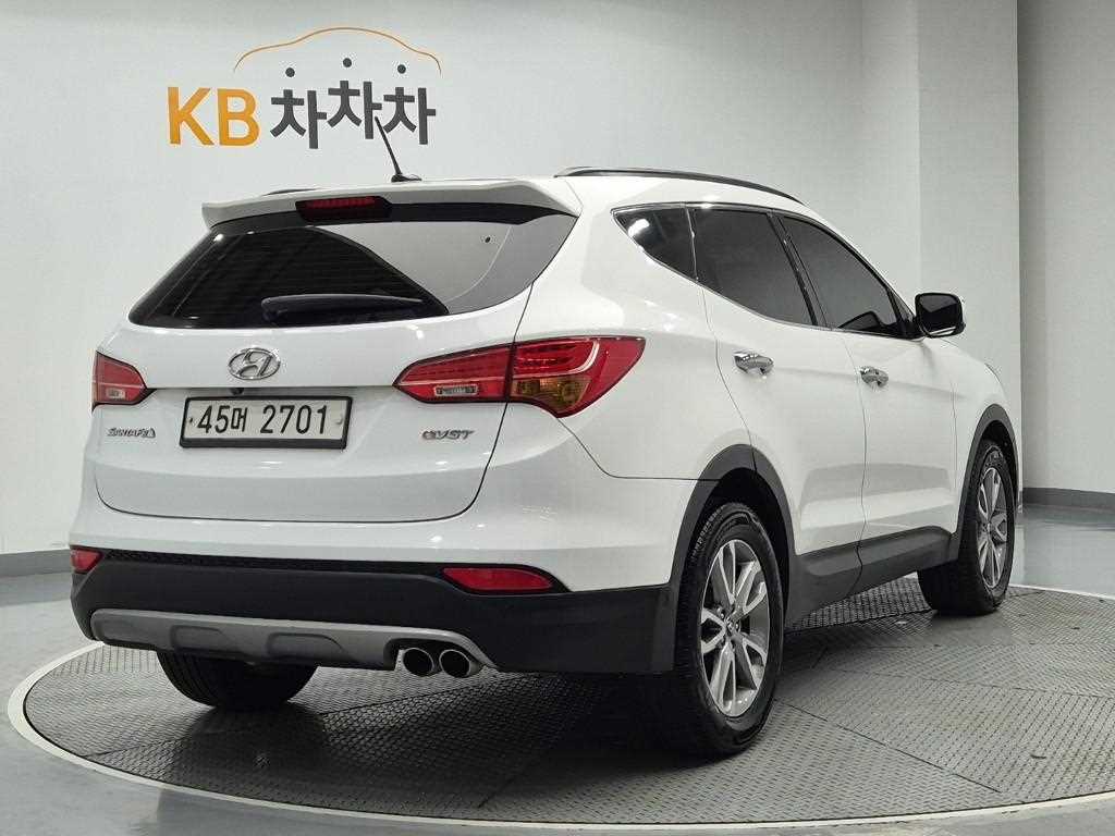 HYUNDAI Santa Fe - Vista 3