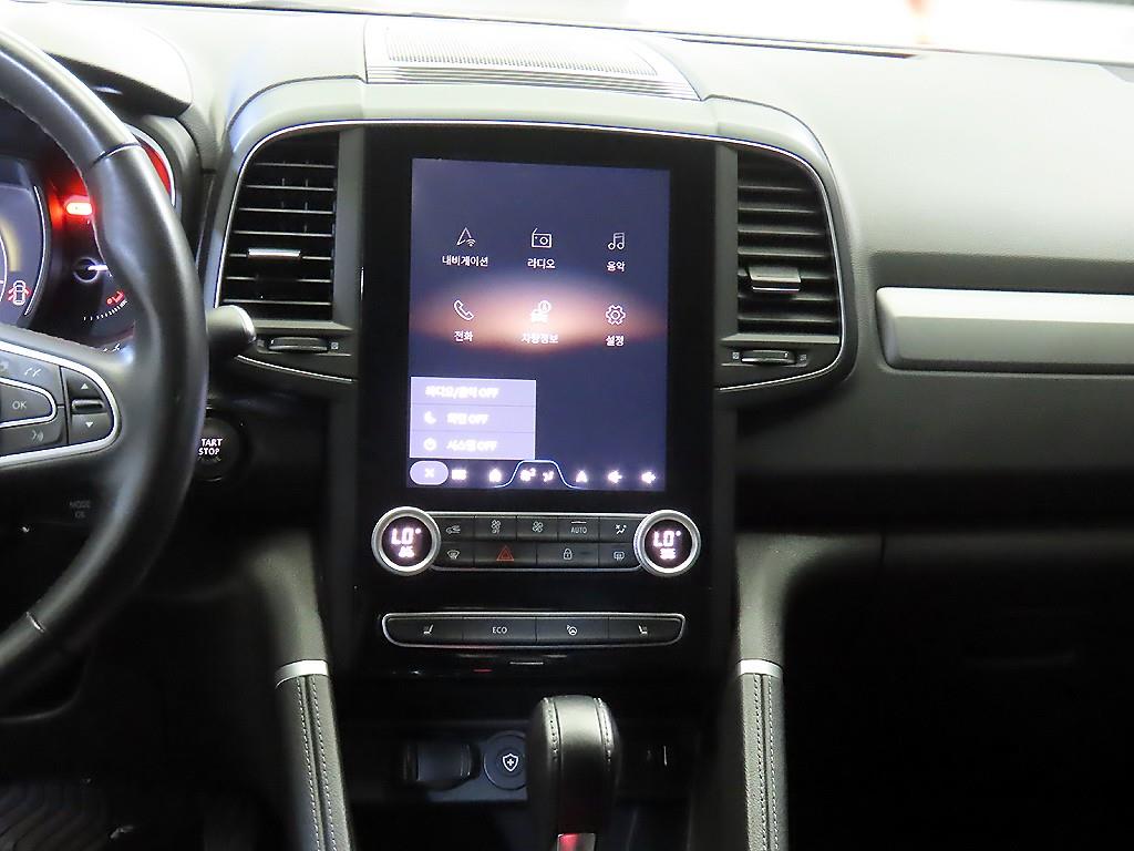 SAMSUNG QM6 - Vista 11