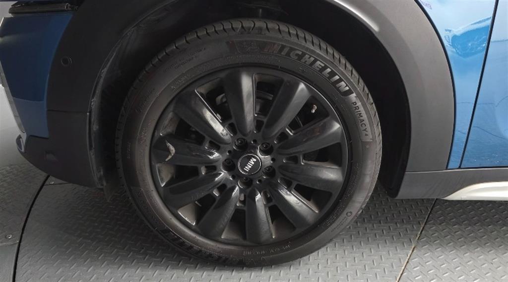 Mini Countryman - Vista 5