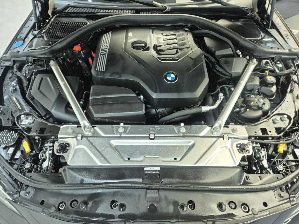 BMW 4 Series - Vista 5