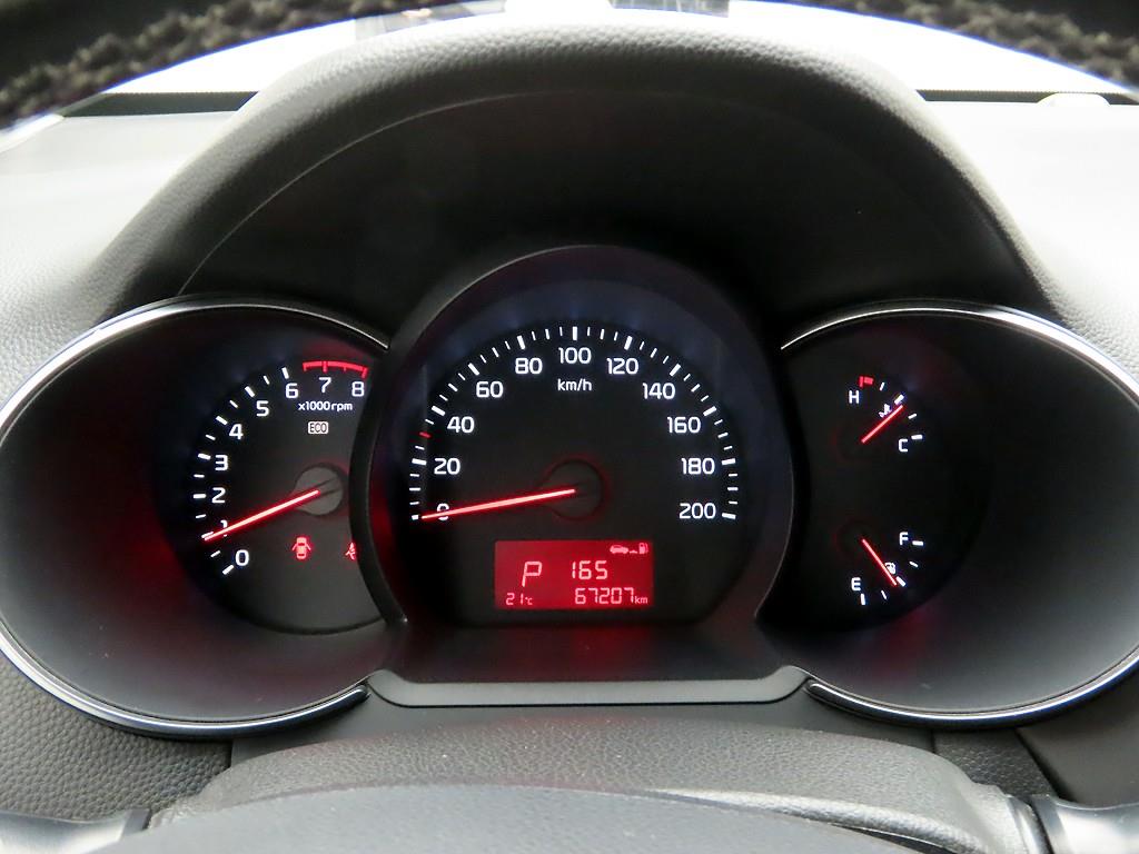 KIA Morning - Vista 5