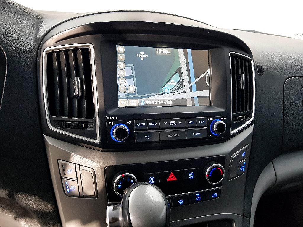 HYUNDAI Starex 2019 Gris - Importación desde Corea - HF Imports Iquique - Foto 13