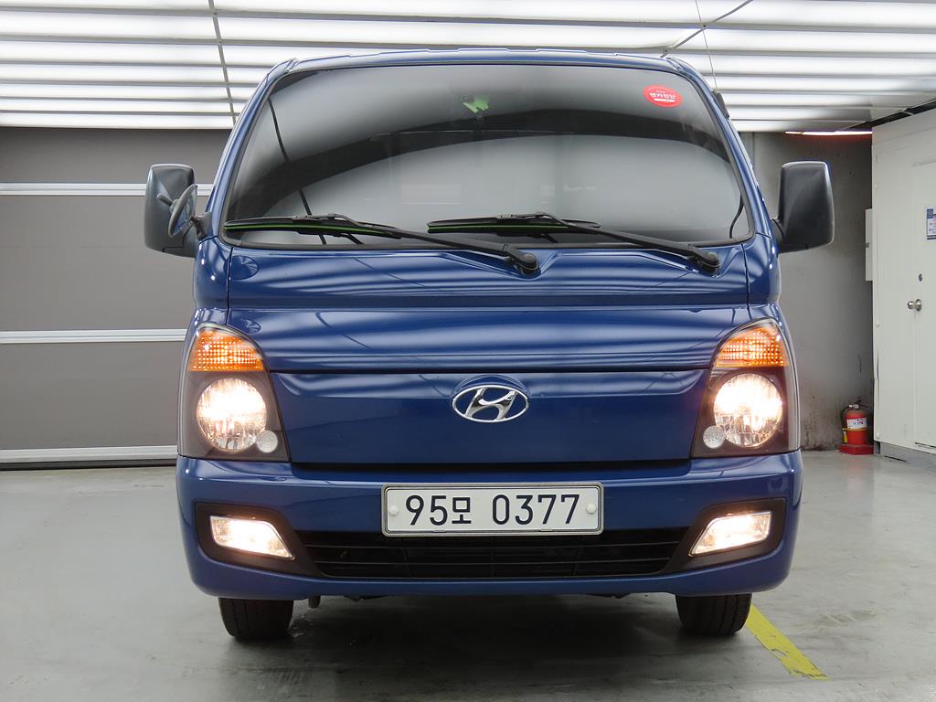 Small Truck Cargo (small) - Vista 2