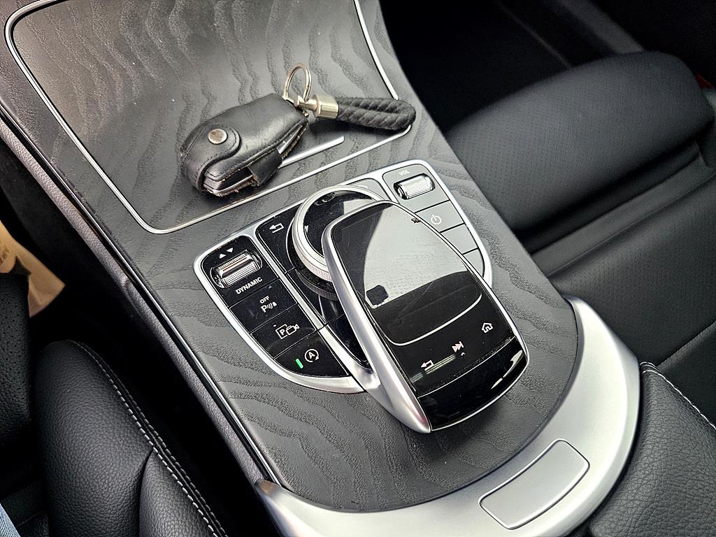 Mercedes Benz C Class 2019 Blanco - Importación desde Corea - HF Imports Iquique - Foto 13