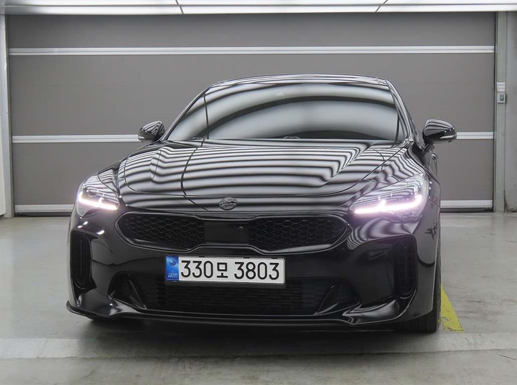 KIA Stinger - Vista 2