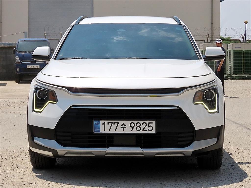KIA Niro 2022 Blanco - Importación desde Corea - HF Imports Iquique - Foto 1