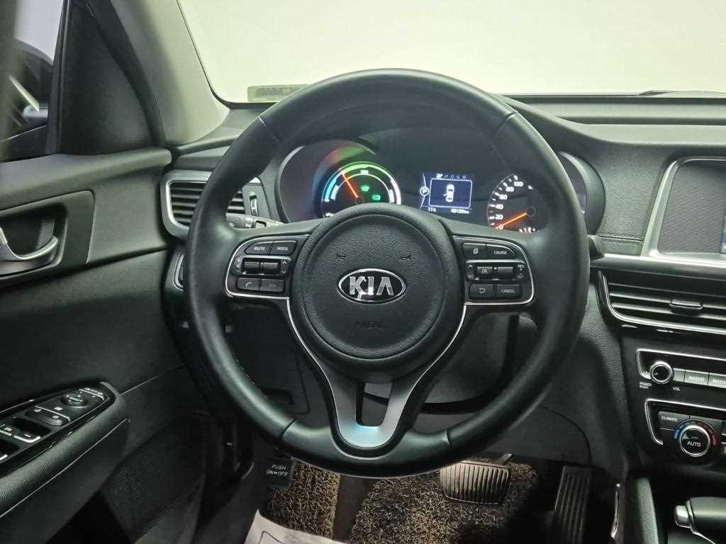 KIA K5 - Vista 9