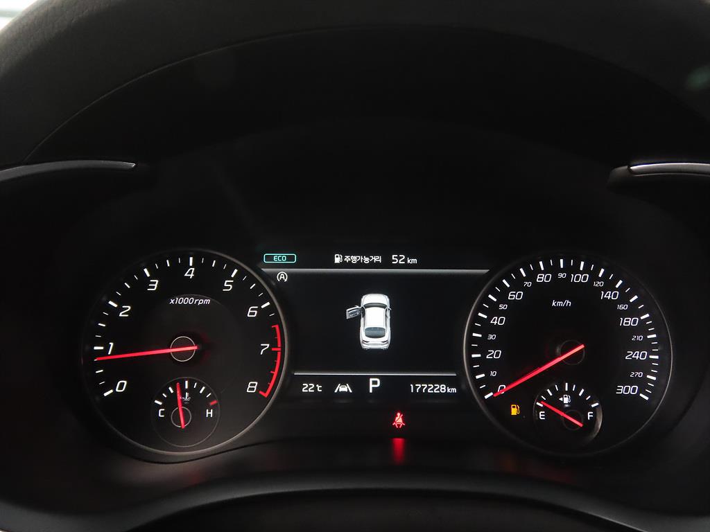 KIA Stinger - Vista 11