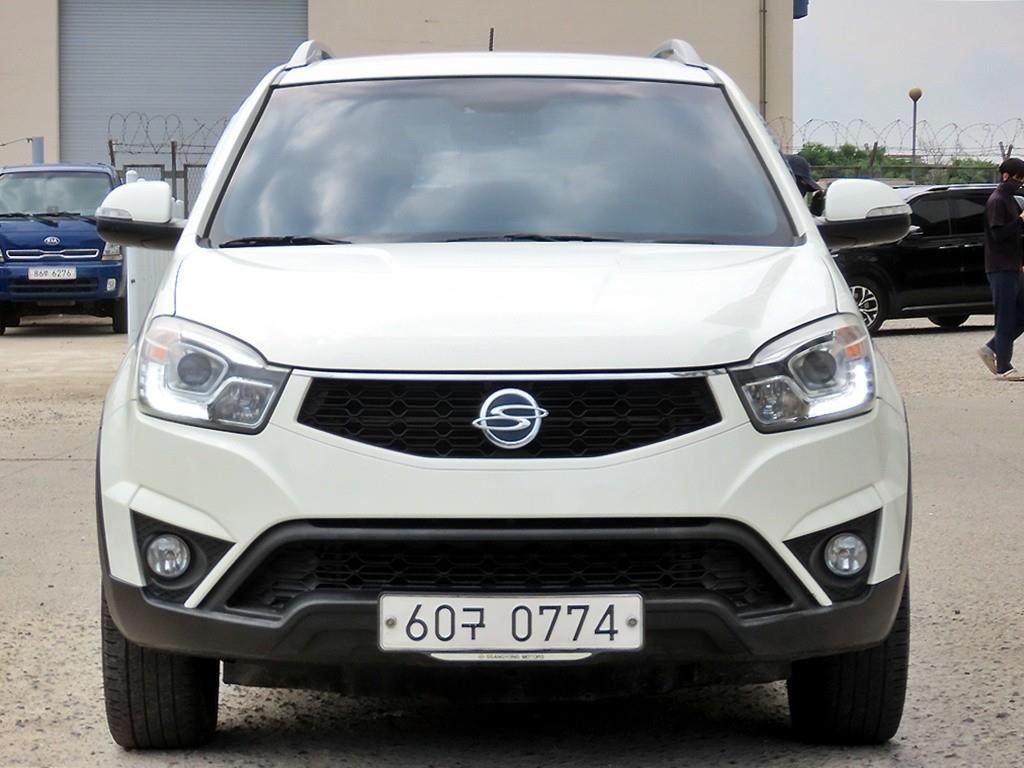 Ssangyong Korando 2016 Blanco - Importación desde Corea - HF Imports Iquique - Foto 1