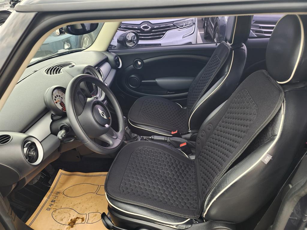 Mini Cooper - Vista 10