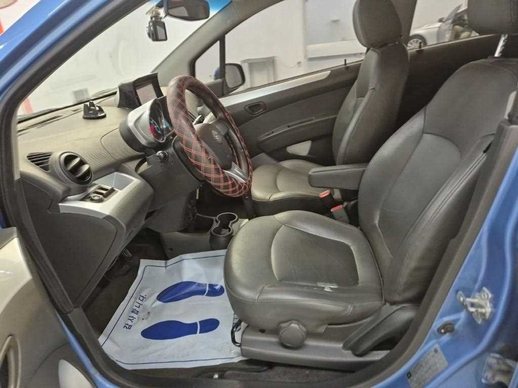 Chevrolet Spark 2013 Azul - Importación desde Corea - HF Imports Iquique - Foto 13