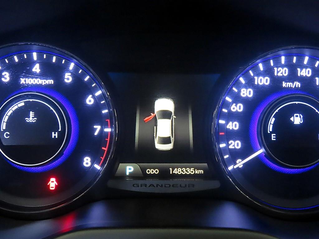 HYUNDAI Grandeur - Vista 9