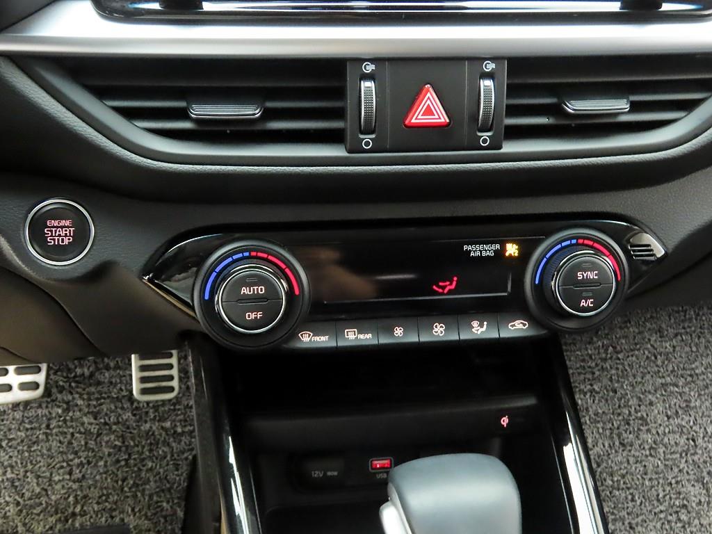 KIA K3 - Vista 9