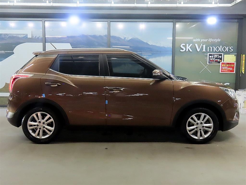 Ssangyong Tivoli - Vista 3
