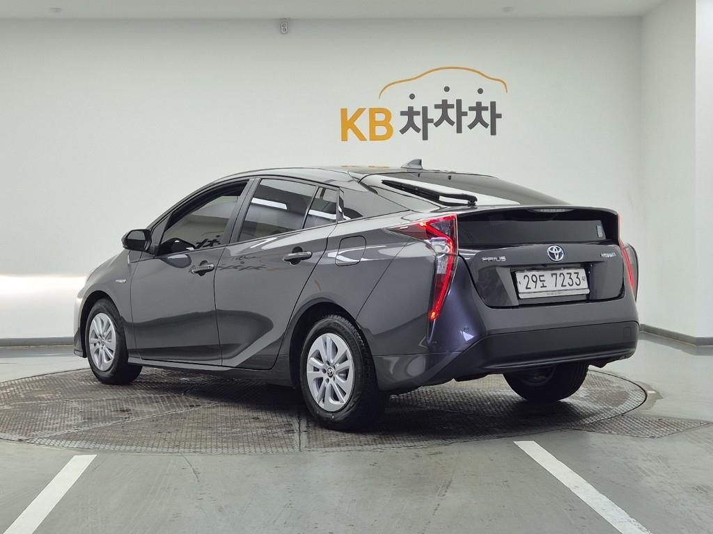 Toyota Prius - Vista 3