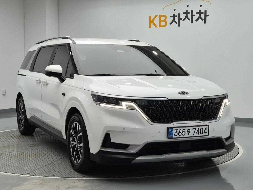 KIA Carnival - Vista 4