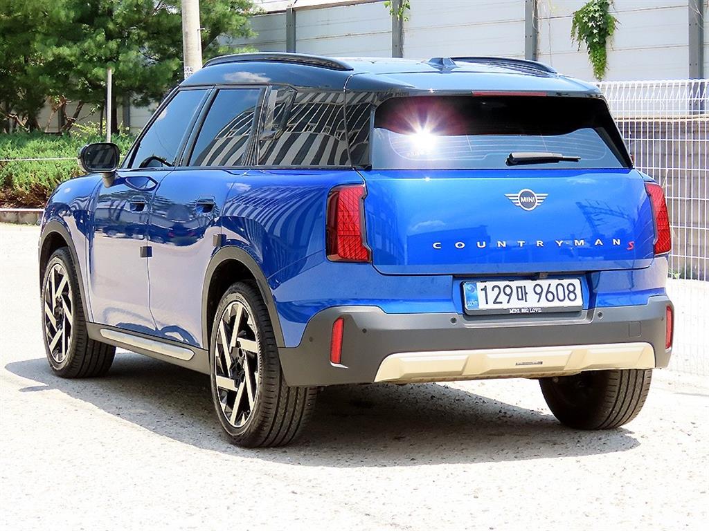 Mini Countryman - Vista 3
