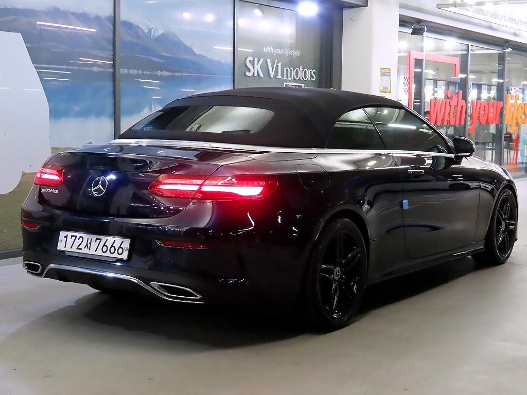 Mercedes Benz E class - Vista 4