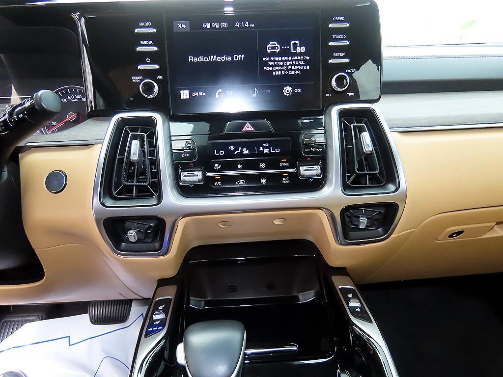 KIA Sorento - Vista 12