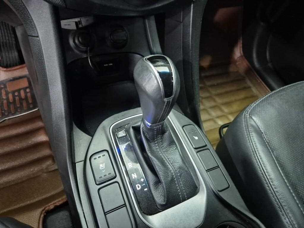 HYUNDAI Santa Fe - Vista 8