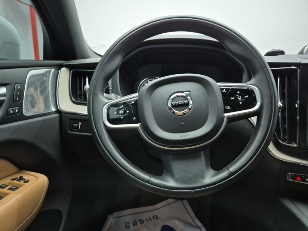 Volvo XC60 - Vista 9