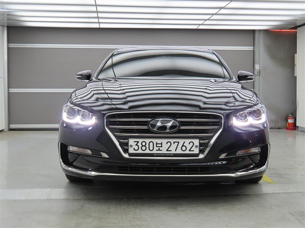 HYUNDAI Grandeur - Vista 2