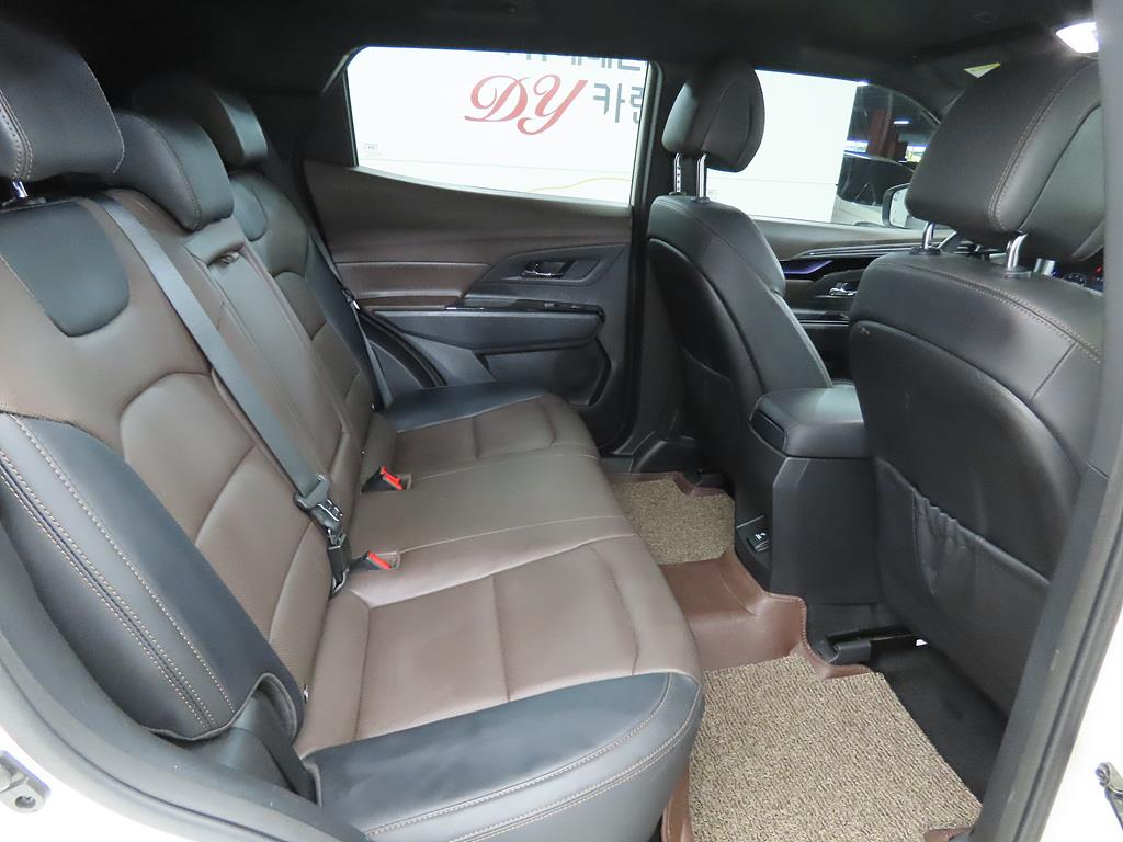 Ssangyong Korando - Vista 8