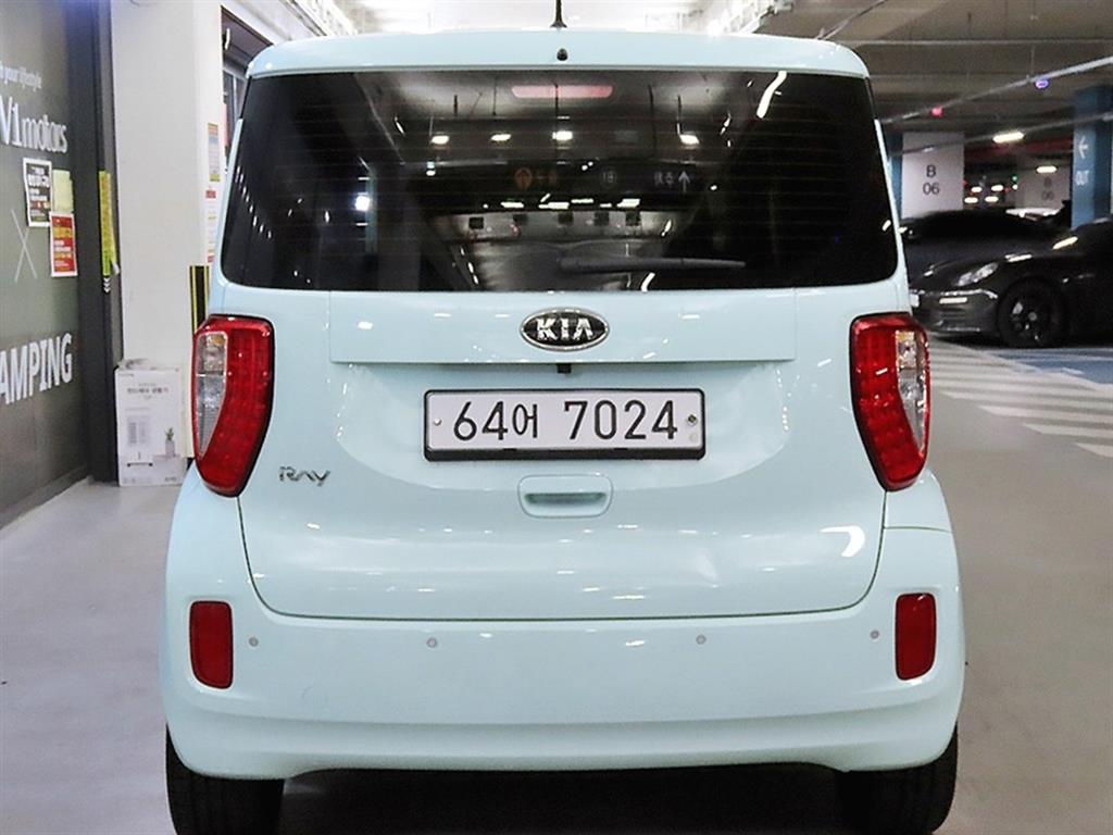KIA Ray - Vista 5