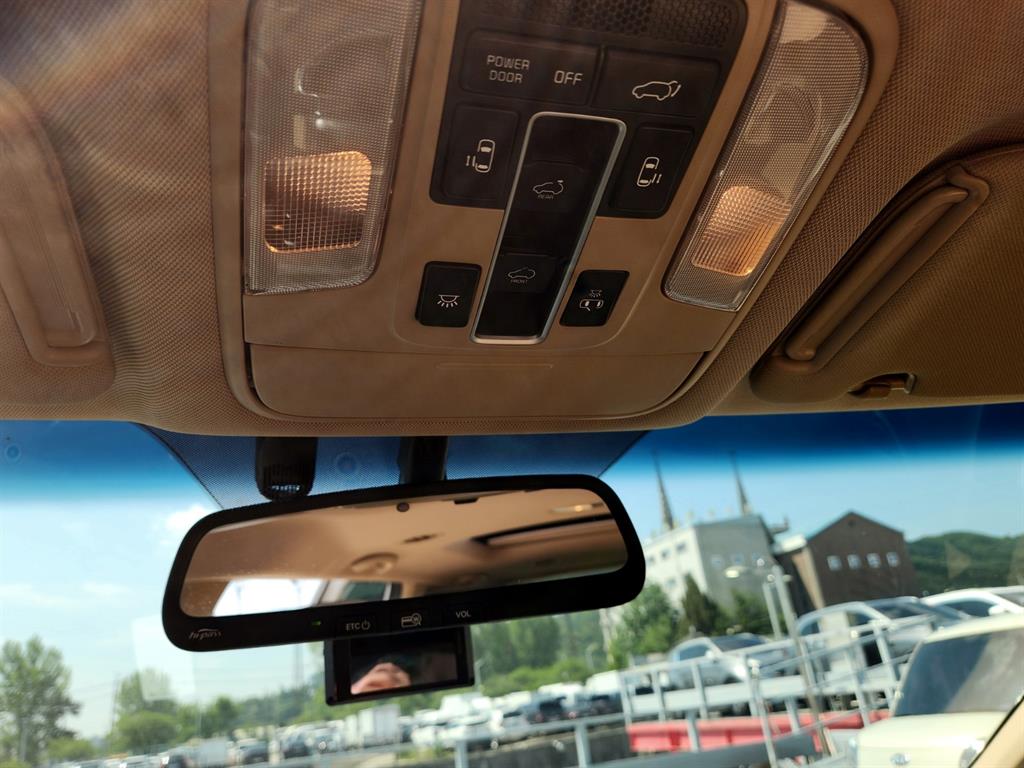 KIA Carnival 2017 Blanco - Importación desde Corea - HF Imports Iquique - Foto 17