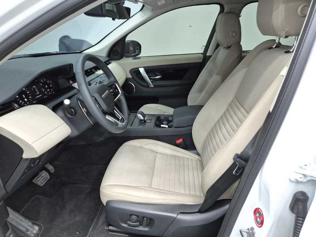 Land Rover Discovery Sports - Vista 11