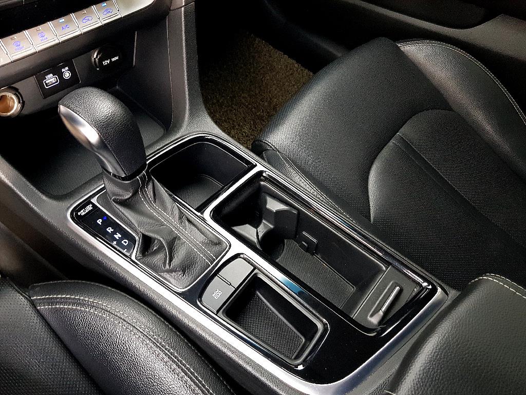 HYUNDAI Sonata 2018 Plateado - Importación desde Corea - HF Imports Iquique - Foto 17