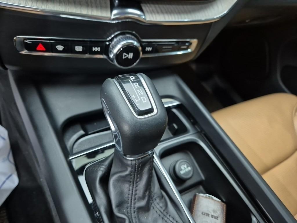 Volvo XC60 - Vista 8