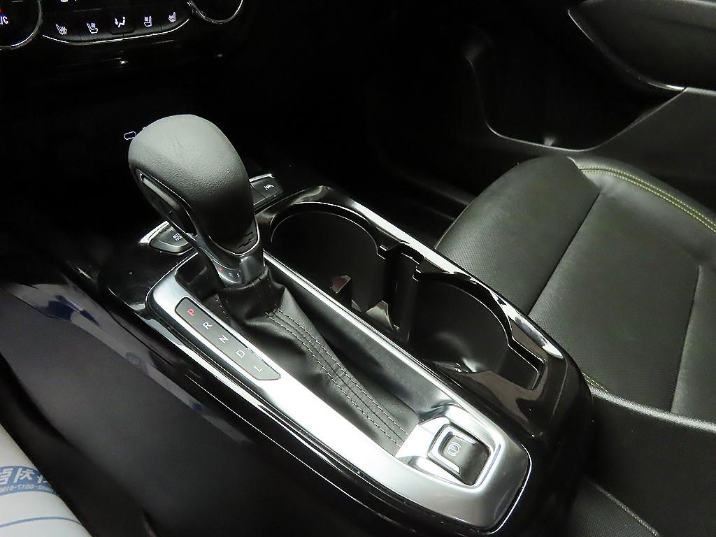 Chevrolet Trax - Vista 10