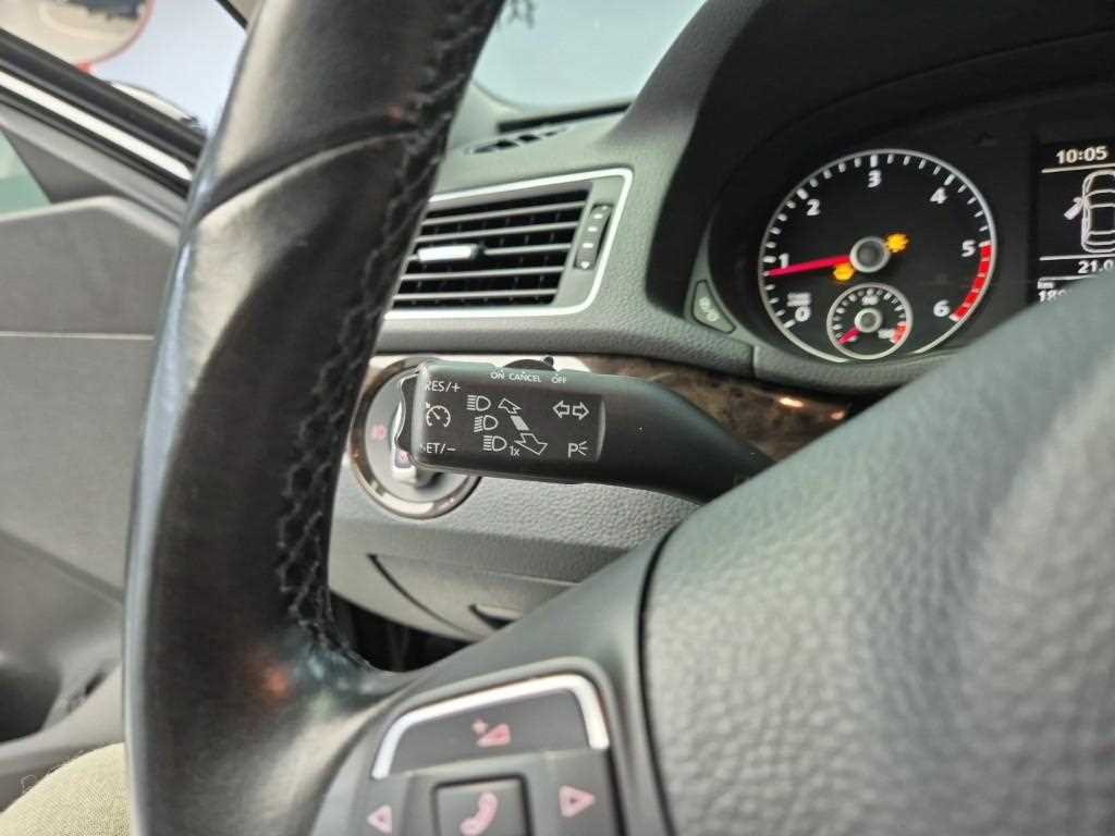 Volkswagen Passat 2015 Negro - Importación desde Corea - HF Imports Iquique - Foto 17
