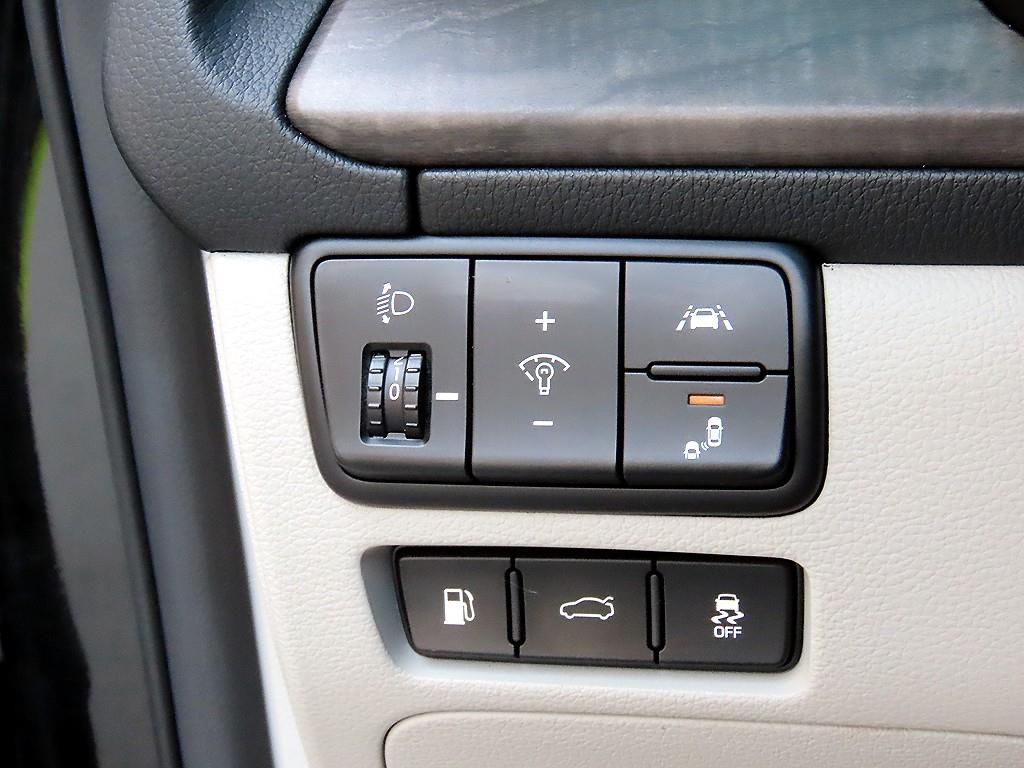 KIA K7 - Vista 12