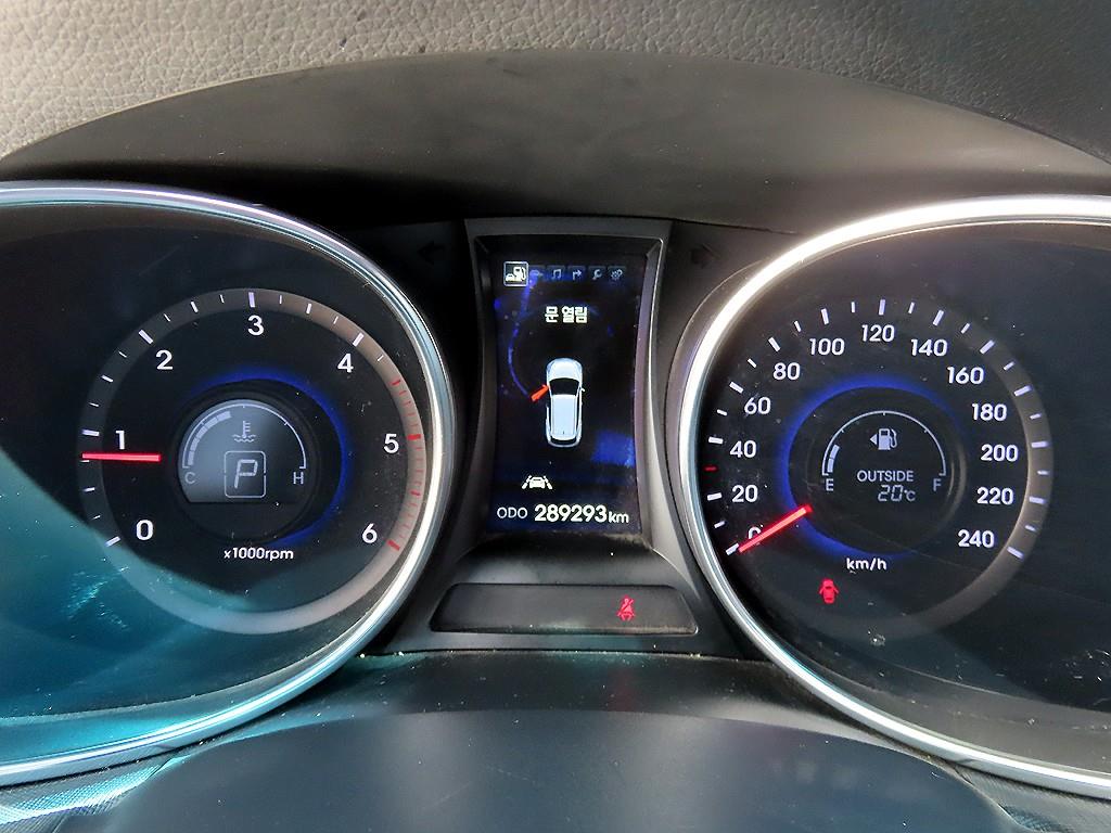 HYUNDAI Santa Fe - Vista 9