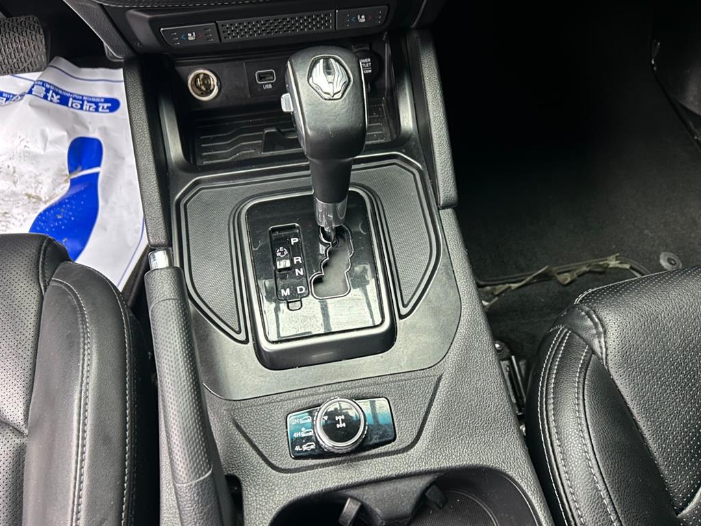 Ssangyong Rexton - Vista 11
