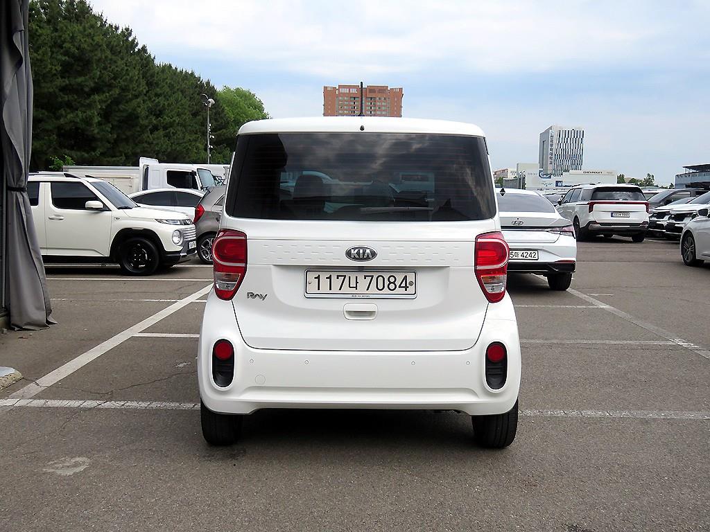 KIA Ray - Vista 3