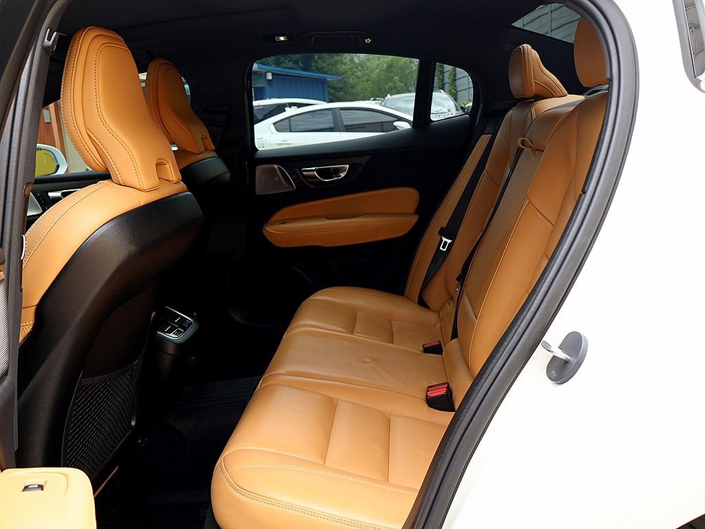 Volvo S60 2025 Blanco - Importación desde Corea - HF Imports Iquique - Foto 12