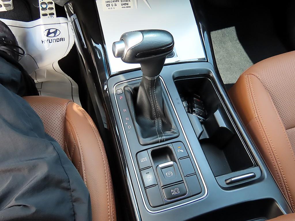 KIA Sorento - Vista 10