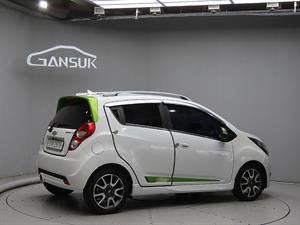 Chevrolet Spark - Vista 8